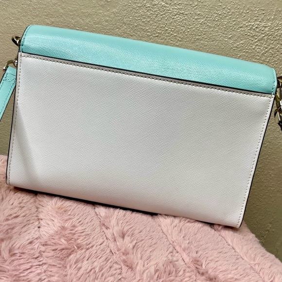 Kate Spade crossbody with removable chain and matching wallet - Picture 13 of 13